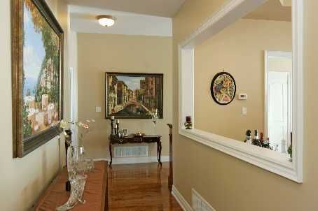 56 Park Ridge Dr, Vaughan, L0J1C0 | Image 3