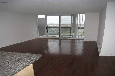 1203 - 310 Red Maple Rd, Richmond Hill, L4C0T7 | Image 3