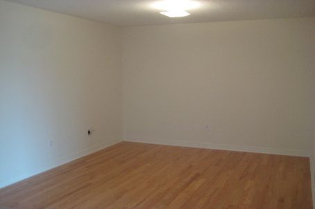 66 Lealinds Rd, Vaughan, L6A0L9 | Image 3