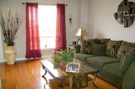 99 Stonemount Cres, Essa, L0M1B4 | Image 2