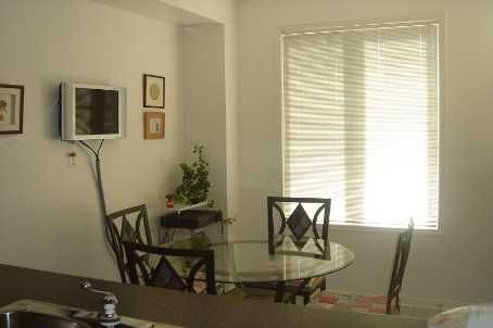 29 Queen's Plate Dr, Markham, L6C2A9 | Image 3