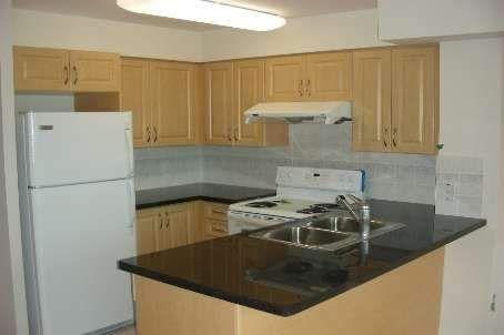 Ph06 - 7363 Kennedy Rd, Markham, L3R1G8 | Image 3