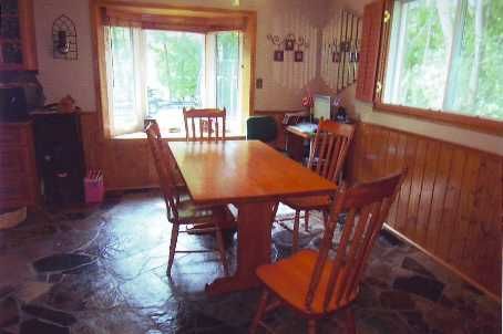 2314 Crystal Beach Rd, Innisfil, L9S3W9 | Image 3