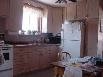 764 Elgin St, Newmarket, L3Y3B8 | Image 2