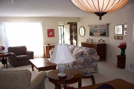 40 Green Briar Rd, New Tecumseth, L9R1R5 | Image 2