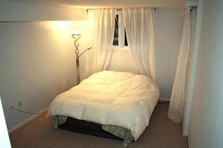 837 - 75 Weldrick Rd E, Richmond Hill, L4C0H9 | Image 2