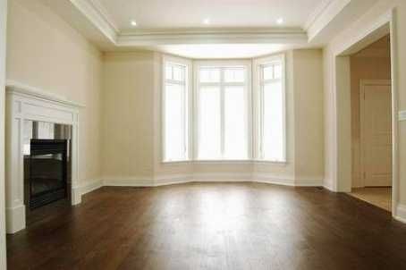 19 Glenhill Tr, Whitchurch-Stouffville, L4A1L9 | Image 3