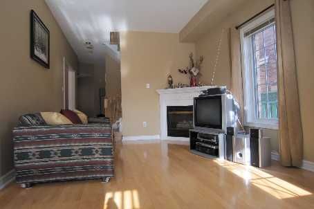 79 Greensboro Dr, Markham, L3R0V5 | Image 2