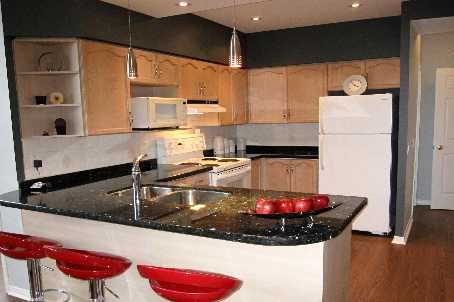 Ph2 - 7398 Yonge St, Vaughan, L4J8J2 | Image 2