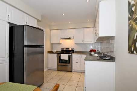 26 Macgregor Ave, Richmond Hill, L4B4S9 | Image 3