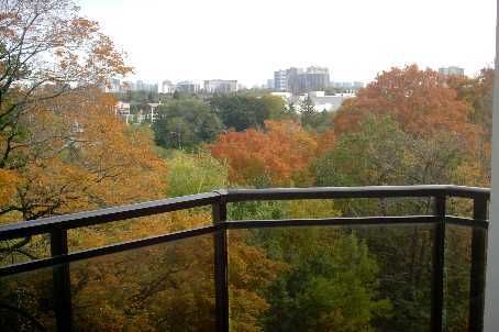 705 - 2 Maison Parc Crt, Vaughan, L4J9K4 | Image 3