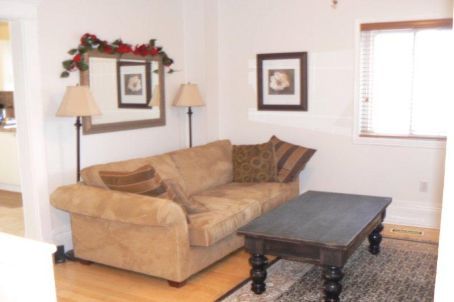 46 George St, Aurora, L4G2S2 | Image 3