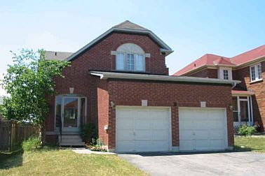 Detached House sold at 8 Estoril Avenue, Richmond Hill, Ontario, L4C0B9 - Observatory - MLS: N1850238