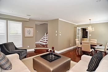 46 Juniper Cres, Markham, L3R3Z7 | Image 2