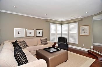 46 Juniper Cres, Markham, L3R3Z7 | Image 3
