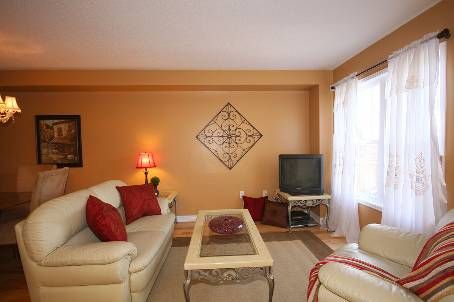 6 Winklers Lane, Markham, L6B1C4 | Image 2