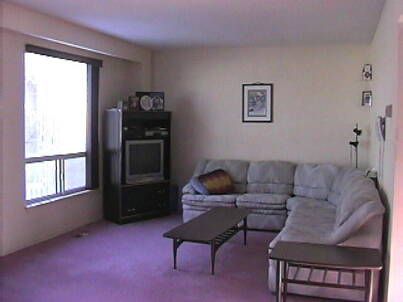 40 Henderson Dr, Aurora, L4G3L2 | Image 3