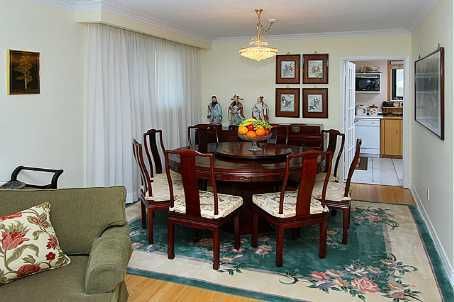 47 Ladyslipper Crt, Markham, L3T2S6 | Image 2