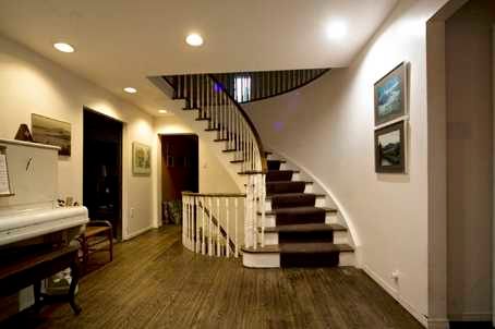 54 Aileen Rd, Markham, L3T5T1 | Image 2