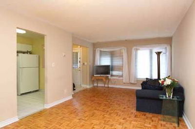 Unit 95 — 151 Townsgate Dr, Vaughan - Crestwood-Springfarm-Yorkhill image-0-1