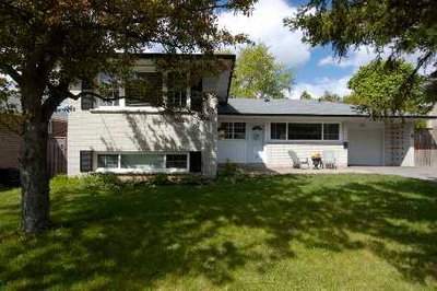 Detached House sold at 10 Alanadale Avenue, Markham, Ontario, L3P1S3 - Bullock - MLS: N1901634