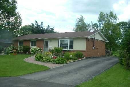 365 Adeline Dr, Georgina, L4P3C4 | Image 3