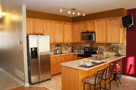 32 Arco Circ, Vaughan, L6A3Z7 | Image 2