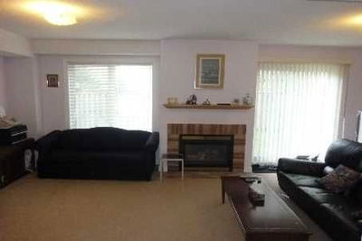 112 Leitchcroft Cres, Markham - Commerce Valley image-0-3