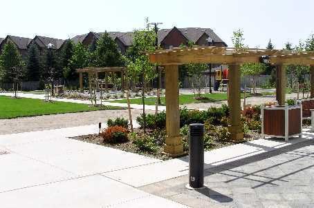 403 - 88 Promenade Circ, Vaughan, L4J9A4 | Image 3