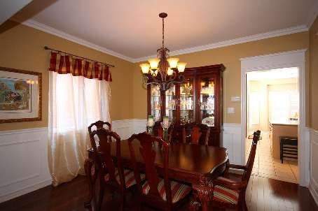 81 Sweet Water Cres, Richmond Hill, L4S2B2 | Image 3