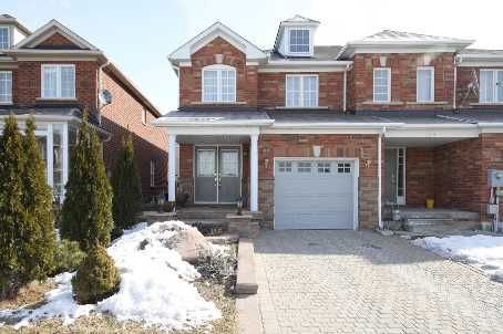 98 Matteo David Dr, Richmond Hill - Rouge Woods image-0-0