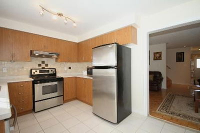 98 Matteo David Dr, Richmond Hill - Rouge Woods image-0-2