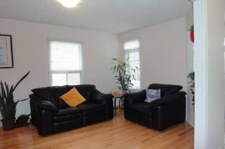 346 Castan Ave, Markham, L3R4S3 | Image 2