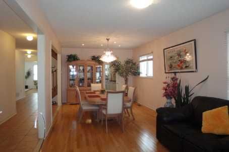 346 Castan Ave, Markham, L3R4S3 | Image 3