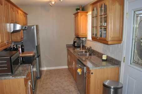 50 Rathfon Cres, Richmond Hill, L4C5B7 | Image 2