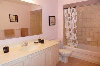 112 Leitchcroft Cres, Markham - Commerce Valley image-0-1