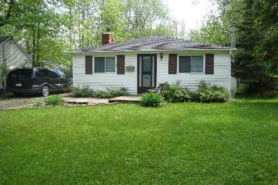 Detached House sold at 1119 Poplar Road, Innisfil, Ontario, L0L1R0 - Gilford - MLS: N2071234