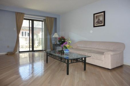 12 Woodglen Way, Markham, L3R3A8 | Image 2