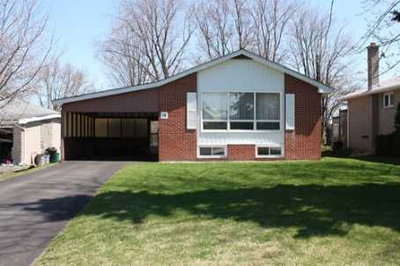 Detached House sold at 19 Wenderly Drive, Aurora, Ontario, L4G1V2 - Aurora Village - MLS: N2094397