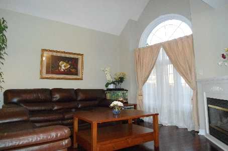 191 Milliken Meadows Dr, Markham, L3R0V9 | Image 3