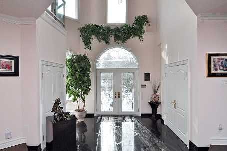 206 Arnold Ave, Vaughan, L4J1B9 | Image 2