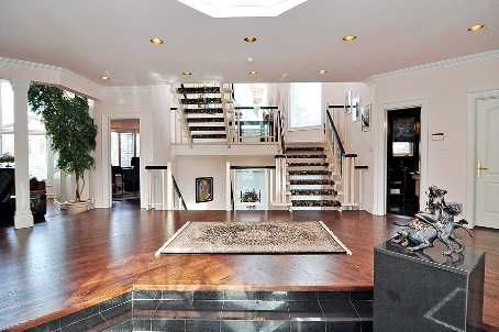 206 Arnold Ave, Vaughan, L4J1B9 | Image 3