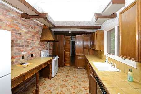 3 Oakbank Rd, Vaughan, L4S2B8 | Image 3