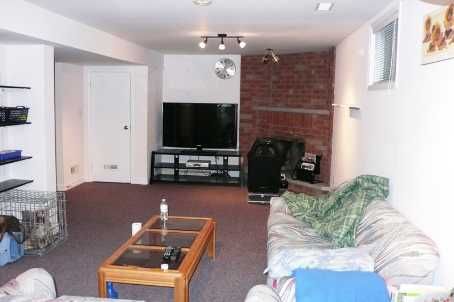 86 Weldrick Rd E, Richmond Hill, L4T8T7 | Image 2