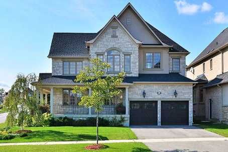 462 Worthington Ave, Richmond Hill, L4E4R6 | Image 2