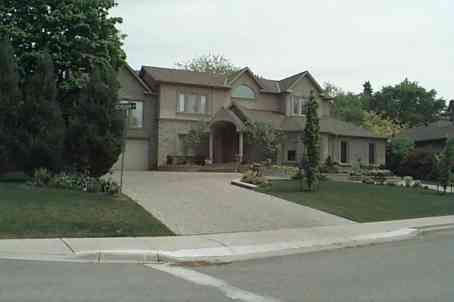 43 Denham Dr, Richmond Hill - South Richvale image-0-0
