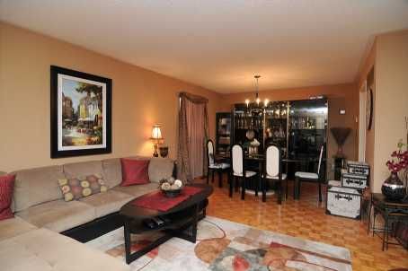 148 Castlehill Rd, Vaughan, L6A1N7 | Image 3