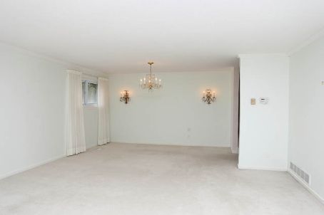157 Fitzgerald Ave, Markham, L3R1R7 | Image 3