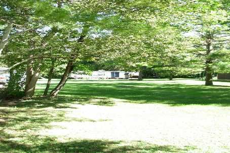 3213 Beach Ave, Innisfil, L9S2K6 | Image 2