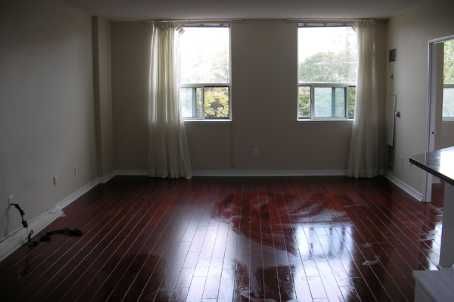 205 - 7398 Yonge St, Vaughan, L4J1V8 | Image 2